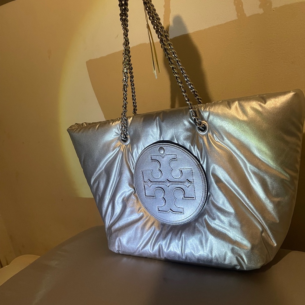 Large size Tory Burch Ella puffer tote in Metallic Silver